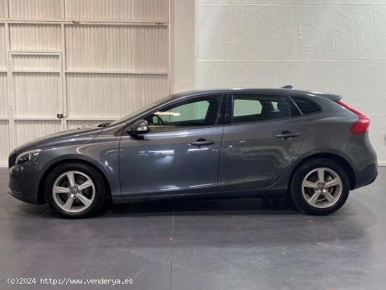 Volvo V40 1.6 D2 Básico - Gelves