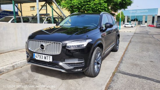  Volvo XC-90 2.0 DIESEL INCRIPCION CERTIFICADO DE KILOMETROS Y CARROCERIA - Malaga 