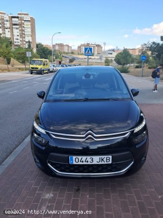 Citroen C4 Picasso 1.2i 130cv de 2016 con 120.000 Km por 9.775 EUR. en Madrid