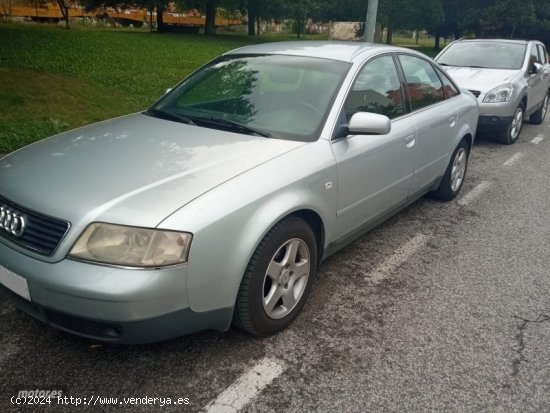 Audi A6 2.5 V6 TDI quattro de 1999 con 315.000 Km por 2.150 EUR. en Navarra