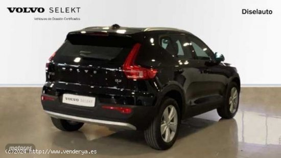 Volvo XC40 2.0 B3 CORE AUTO 163 5P de 2024 con 10 Km por 37.900 EUR. en Barcelona