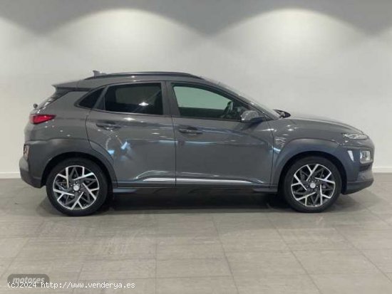 Hyundai Kona 1.6 GDI DT Style Sky de 2020 con 95.000 Km por 19.500 EUR. en Barcelona