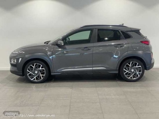 Hyundai Kona 1.6 GDI DT Style Sky de 2020 con 95.000 Km por 19.500 EUR. en Barcelona