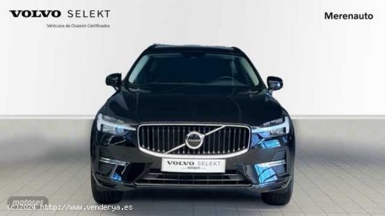 Volvo XC 60 2.0 B4 G CORE AUTO 197 5P de 2023 con 12.589 Km por 42.400 EUR. en A Coruna