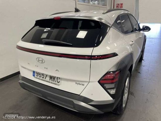 Hyundai Kona 1.0 TGDI 48V Klass 4x2 de 2023 con 10.260 Km por 27.990 EUR. en Madrid