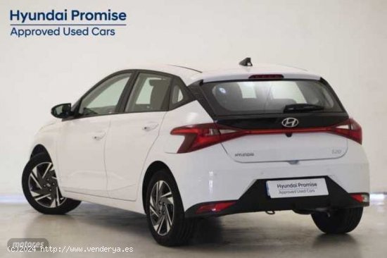 Hyundai i20 1.0 TGDI Klass 100 de 2023 con 11.781 Km por 18.990 EUR. en Pontevedra