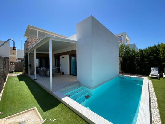  MAGNÍFICA VILLA - ALQUILER VACACIONAL - PISCINA PRIVADA- LOMAS DE CABO ROIG - ALICANTE 