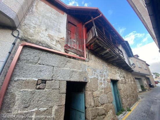 SE VENDE CASA DE PIEDRA PARA REFORMAR EN A VALENZÁ - ORENSE