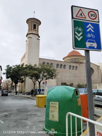 Gran Oportunidad en Elche zona Raval al lado iglesia de San Juan - ALICANTE