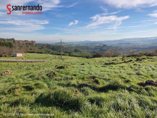 Venta de terreno rústico de protección ordinaria de 4227 m2 en Fresnedo (Alfoz de Lloredo) - CANTA