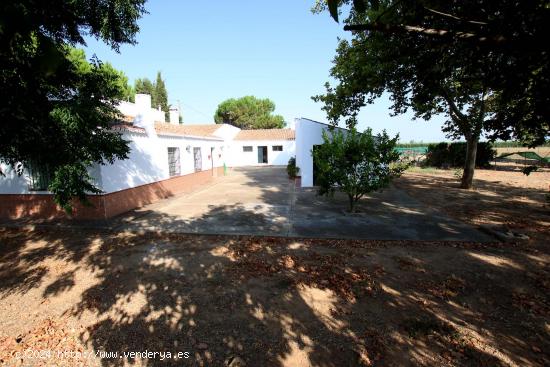 CASA DE COLONOS PRÓXIMA A MONTIJO - BADAJOZ