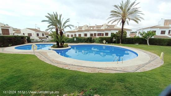  VENTA DE FANTASTICA CASA ADOSADA EN PLENO CENTRO DE SEGUR DE CALAFELL - TARRAGONA 