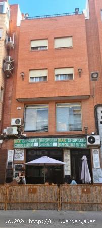  SE VENDE EDIFICIO JUNTO AL MERCADO DE BENALÚA - ALICANTE 