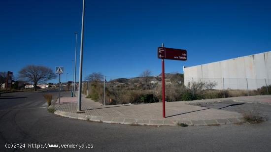 Parcela de terreno en el Polígono Industrial Torreta Rio - ALICANTE