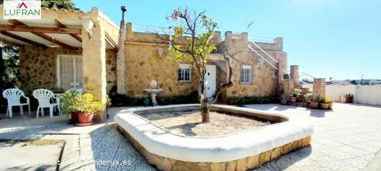 CHALET EN VENTA EN ALICANTE - ZONA EL REBOLLEDO - ALICANTE