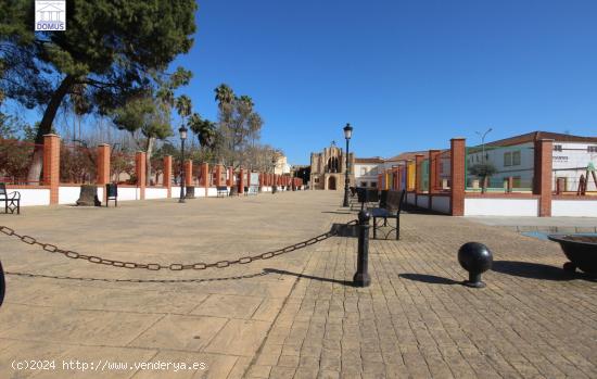  Adosado en venta alquilado en Puebla de la Calzada - BADAJOZ 