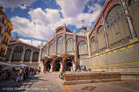 VENTA DE NEGOCIO EN EL MERCADO CENTRAL - VALENCIA