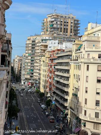 VIVIENDA EN EDIFICIO EXCLUSIVO ZONA CENTRO DE VALENCIA - VALENCIA