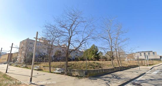 SE VENDE TERRENO URBANO EN TERRASSA, ZONA ROC BLANC - BARCELONA