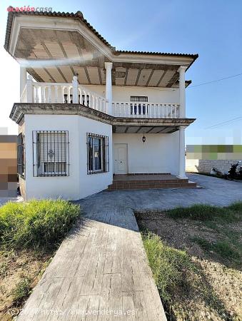 PARCELA CON CASA DEL 2006 EN ZONA PASO DE LA BARQUERA ! - CORDOBA