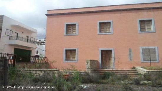 Hotel en calle El Pino, Granadilla De Abona - SANTA CRUZ DE TENERIFE