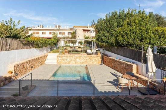 Encantadora casa de pueblo con piscina en Pòrtol, Marratxí - BALEARES