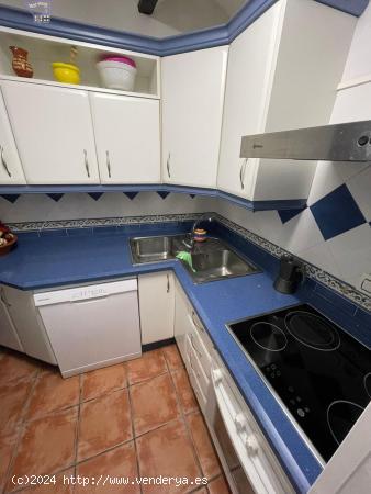 SE VENDE CASA EN ZONA CASCO ANTIGUO - CADIZ