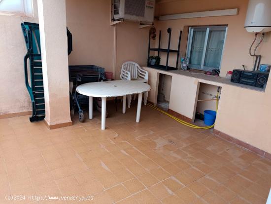 Ático con terraza en planta en zona Policlínica - BALEARES