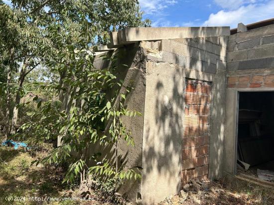 SE VENDE FINCA RÚSTICA CON CASA DE APEROS - BALEARES