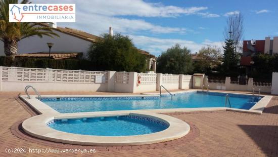 ADOSADO PLAYA ALMARDA SAGUNTO CON PISCINA COMUNITARIA - VALENCIA