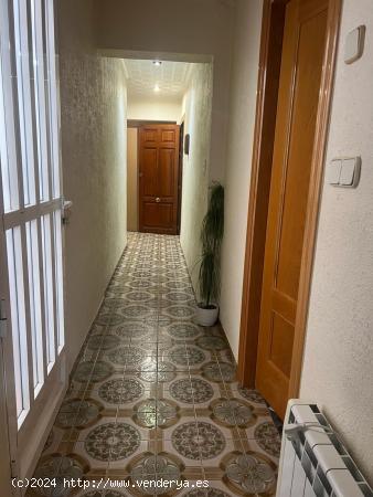 CASA EN LOS DOLORES CON ASCENSOR 249000EUROS  678421372 - MURCIA