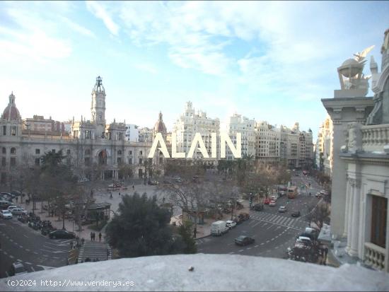 ÁTICO EN PLAZA AYUNTAMIENTO - VALENCIA