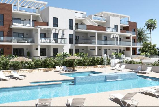  Complejo de 16 apartamentos y 10 bungalows en Torre de la Horadada a 50 metros de la playa - ALICANT 