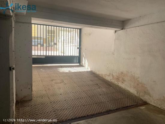 VENTA DE GARAJE CERRADO EN ZONA PLAYA SANTA MARIA DEL MAR- ESCLAVAS, CADIZ - CADIZ