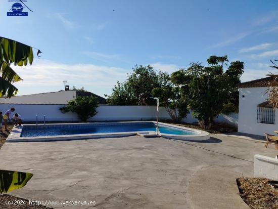 CHALET EN EL PINAR DE LOS FRANCESES, CERCA DE LOS MILITARES - CADIZ