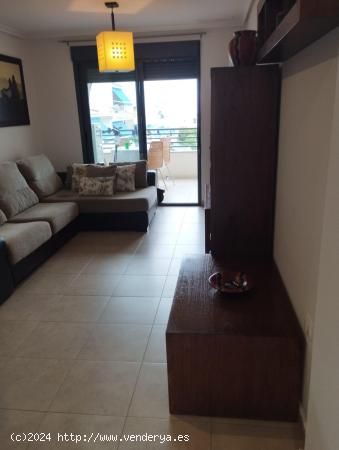  PISO DE DOS DORMITORIO EN SANTAPOLA ESTE CON GARAJE Y TRASTERO Y PISCINA COMUNITARIA - ALICANTE 