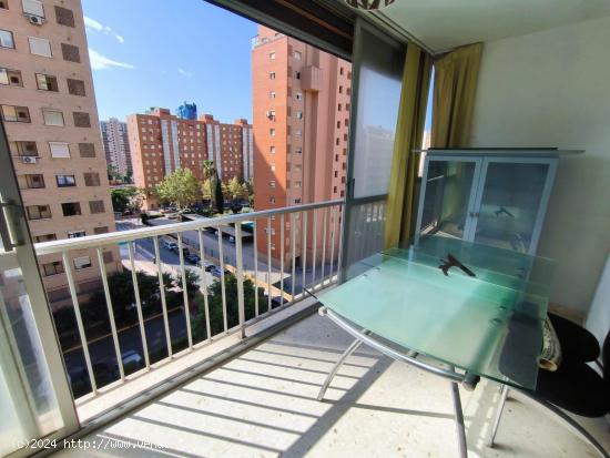  Piso de 3 dorm. con plaza de parking numerada en zona Nuevos Juzgados - www.inmobiliarialesdunes.com 