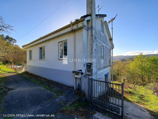 🏡 CASA con finca totalmente independiente, 👉 al pasar VELLE (PEREIRO DE AGUIAR). - ORENSE