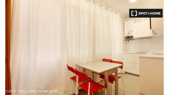 Acogedor estudio en alquiler en L'Hospitalet de Llobregat - BARCELONA