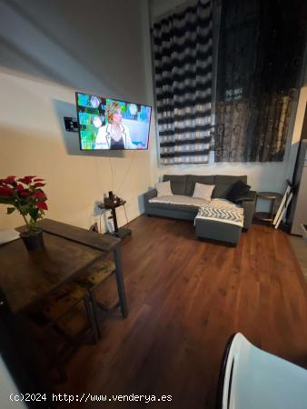 Apartamento de 2 dormitorios en alquiler en El Pilar, Madrid. - MADRID