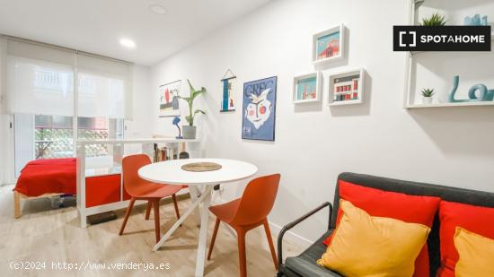 Apartamento estudio en Barcelona - BARCELONA