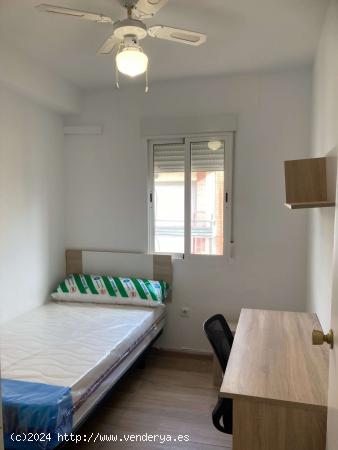 Alquiler de habitaciones en departamento de 4 dormitorios en Córdoba Noroeste - CORDOBA