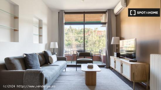 Apartamento de 3 dormitorios en alquiler en Barcelona - BARCELONA