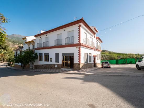  LOCAL COMERCIAL EN ALOZAINA - MALAGA 