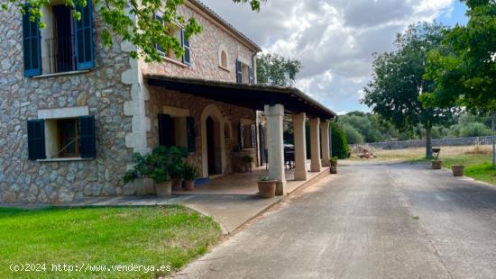 PRECIOSA FINCA A TAN SOLO 17 MINUTOS DE PALMA. - BALEARES