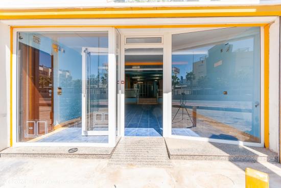 LOCAL COMERCIAL EN ZONA DE PASO - ALICANTE