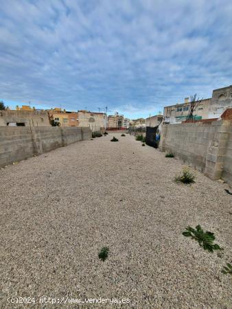 SE VENDE TERRENO URBANIZABLE EN EL BARRIO DE SAN AGUSTÍN - ALICANTE