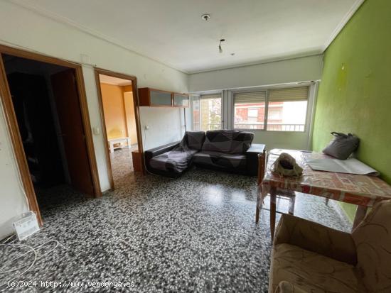  Piso en buena zona de Benaguacil con 4 habitaciones - VALENCIA 