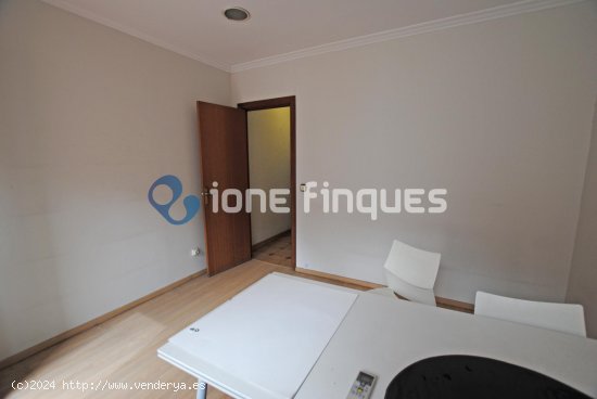 Unifamiliar adosada en venta  en Sabadell - Barcelona