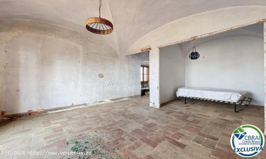 Unifamiliar adosada en venta  en Castellò d Empuries - Girona